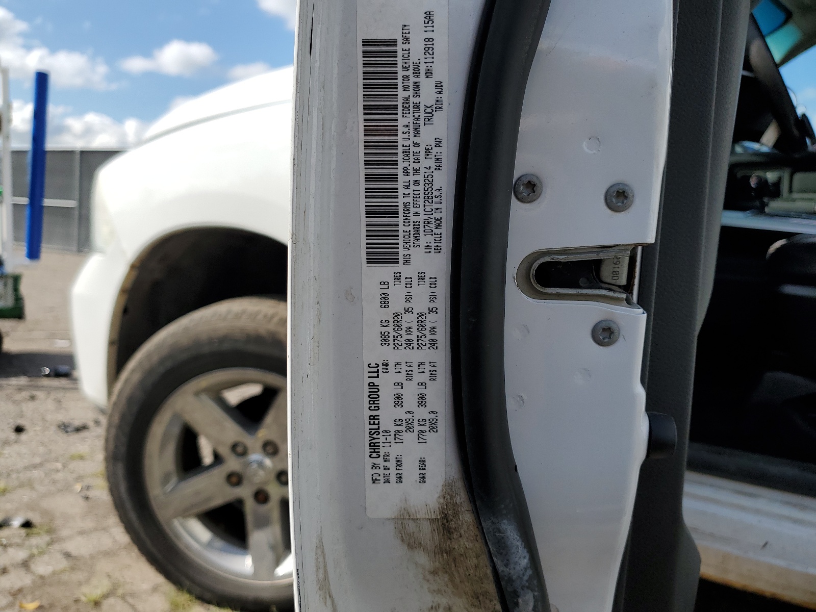 1D7RV1CT2BS532514 2011 Dodge Ram 1500