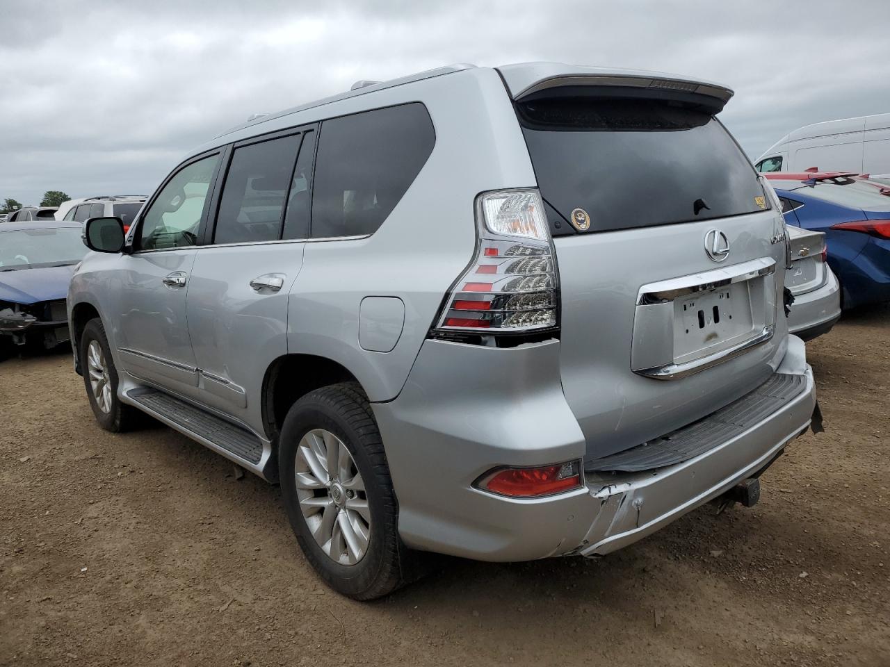 JTJBM7FX8G5147672 2016 LEXUS GX - Image 2