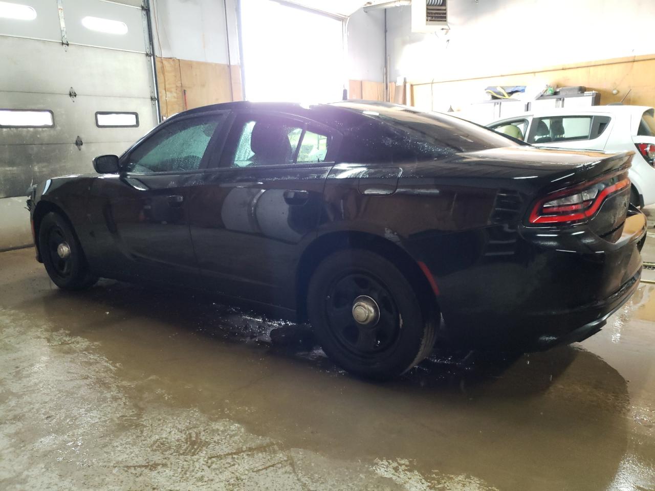 2C3CDXAG5FH819150 2015 DODGE CHARGER - Image 2