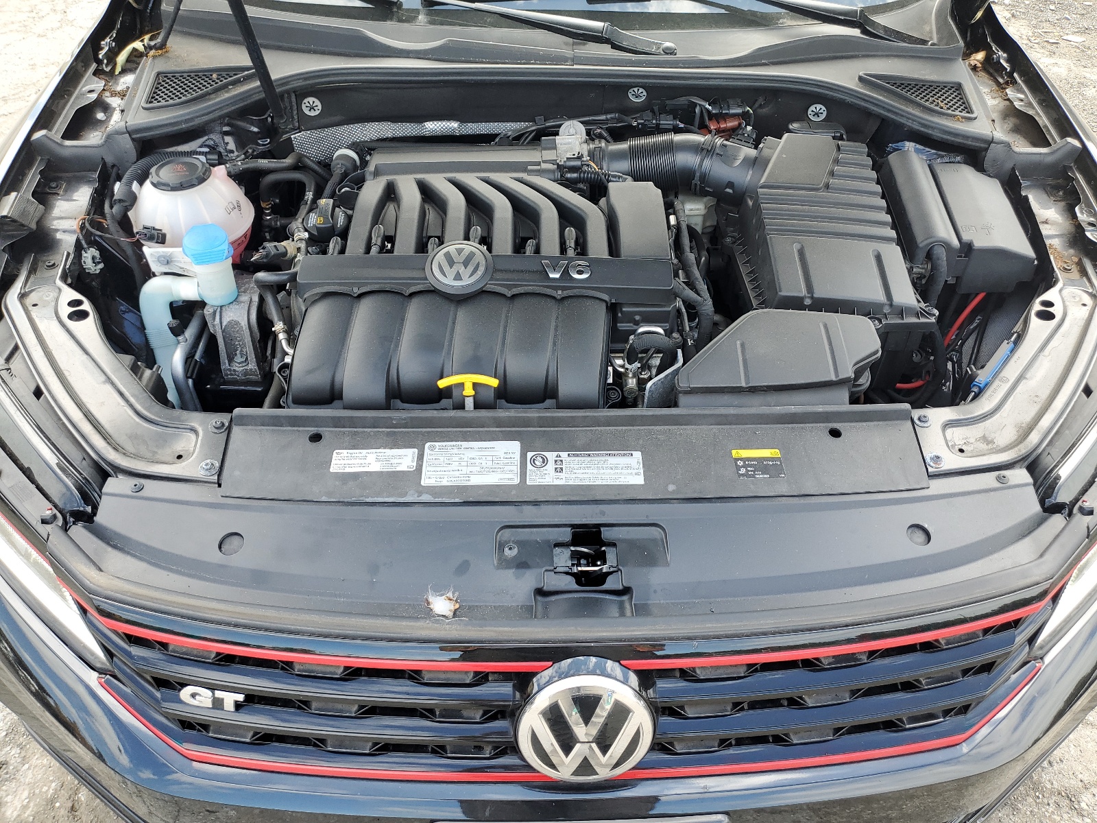 1VWJM7A33JC026700 2018 Volkswagen Passat Gt