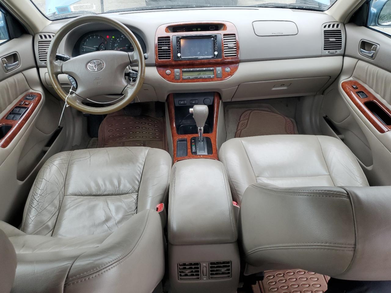 2004 Toyota Camry Le VIN: 4T1BE30KX4U906289 Lot: 65674154