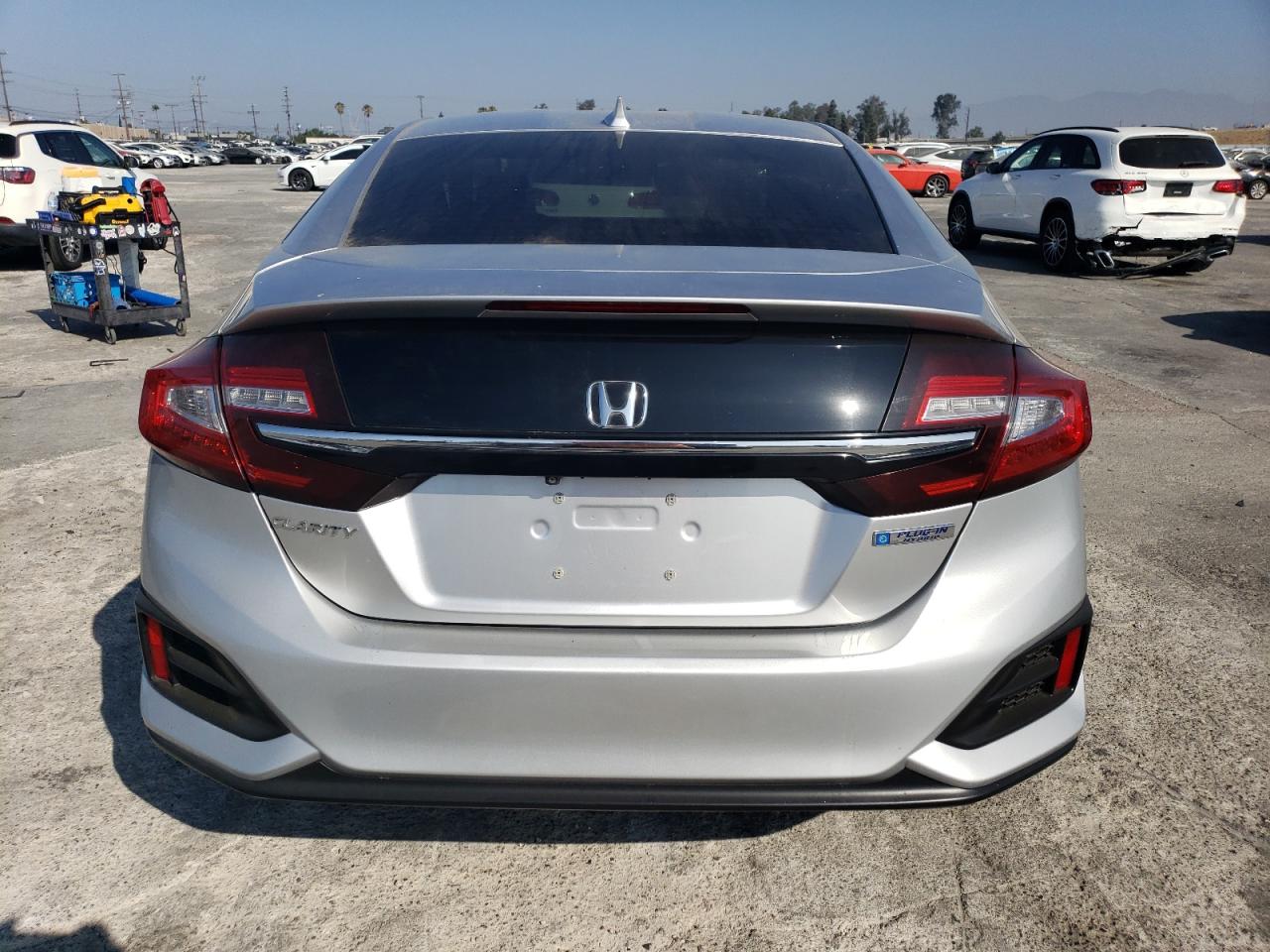 JHMZC5F16JC015483 2018 Honda Clarity