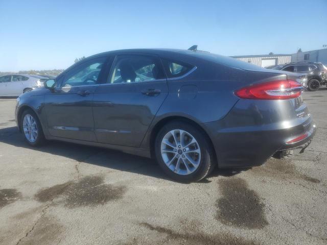 3FA6P0LU0LR189988 Ford Fusion SE 2