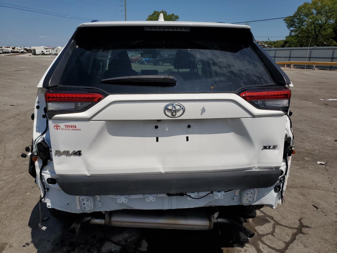 2020 Toyota Rav4 Xle VIN: 2T3W1RFV7LW070187 Lot: 67150064