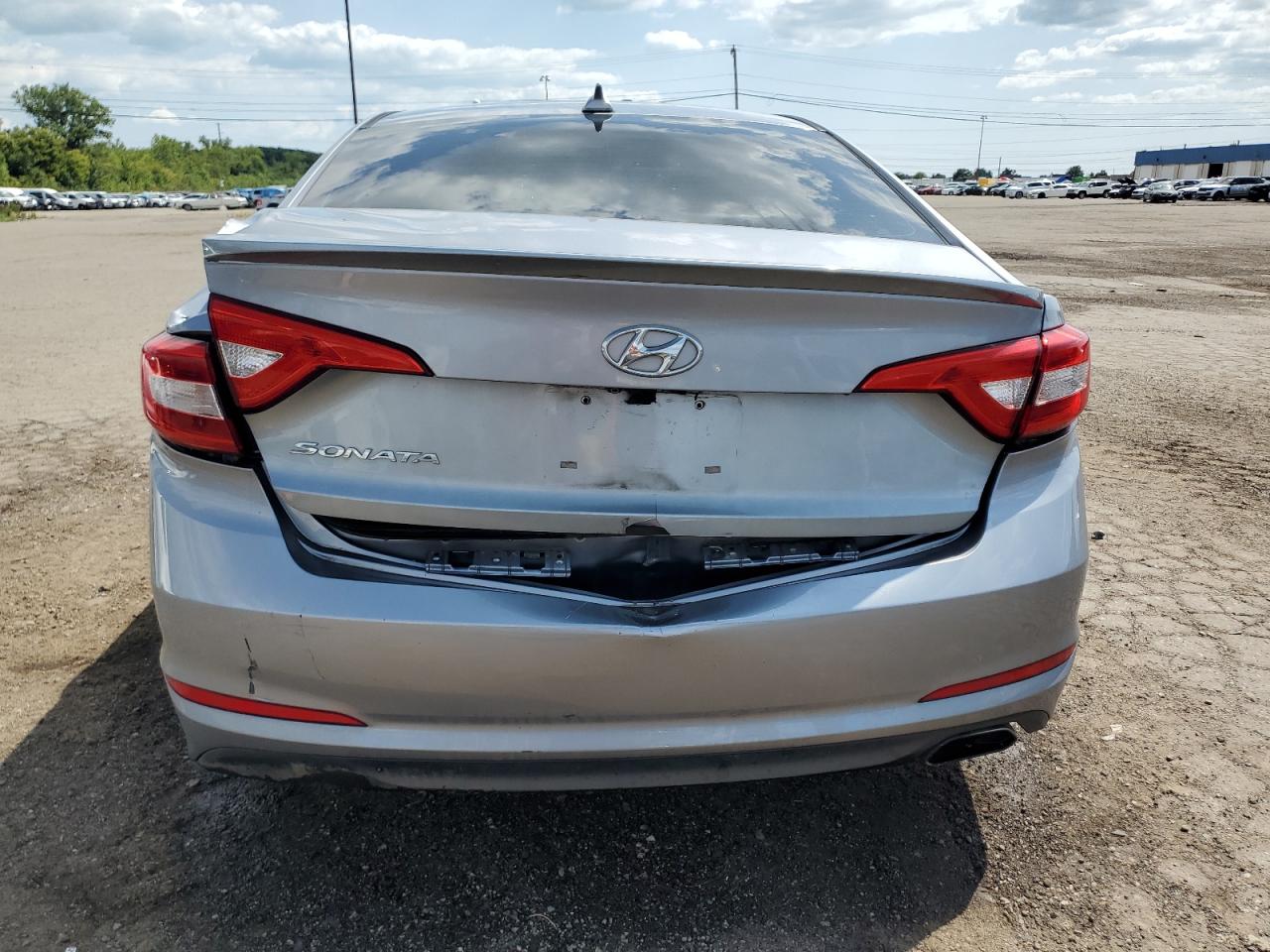 2016 Hyundai Sonata Se VIN: 5NPE24AF7GH374581 Lot: 66882254