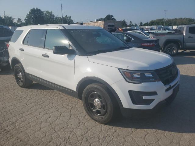  FORD EXPLORER 2018 Белы