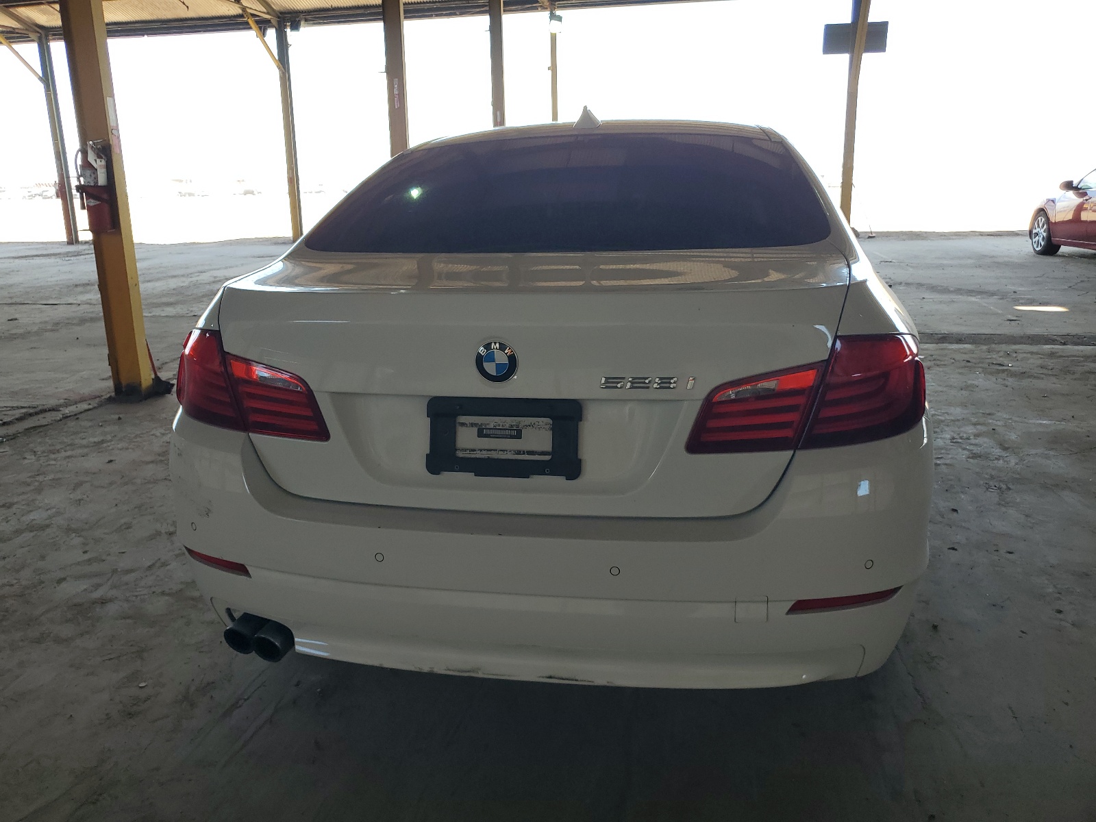 2013 BMW 528 I vin: WBAXG5C54DDY31138