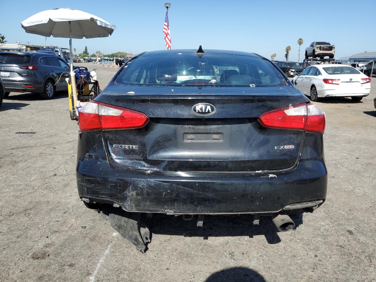 2016 Kia Forte Ex VIN: KNAFZ4A86G5556335 Lot: 67386354
