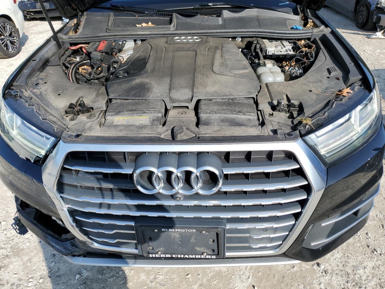 WA1LHAF7XHD044442 2017 Audi Q7 Premium Plus