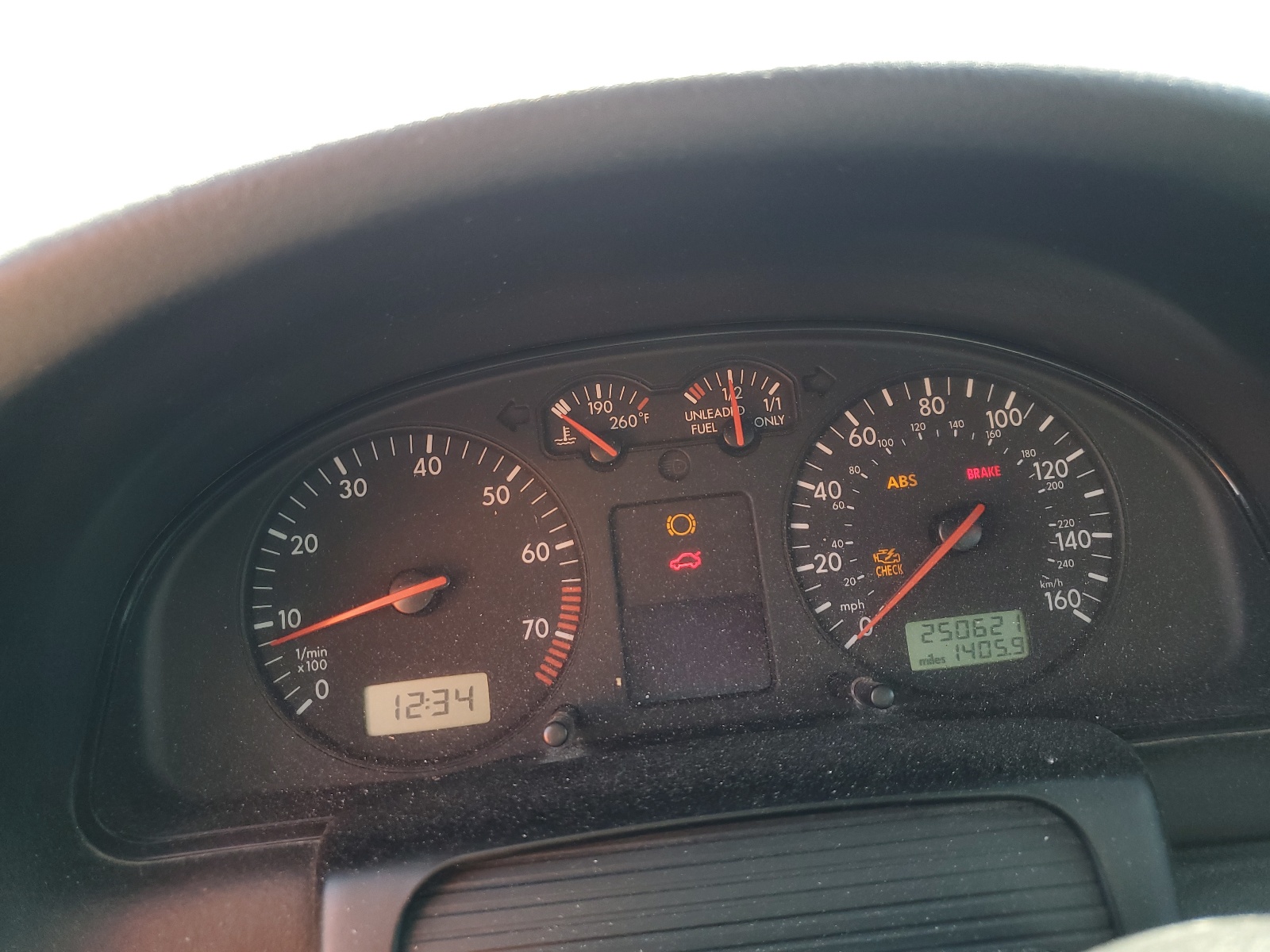 WVWMA23B5YE122892 2000 Volkswagen Passat Gls