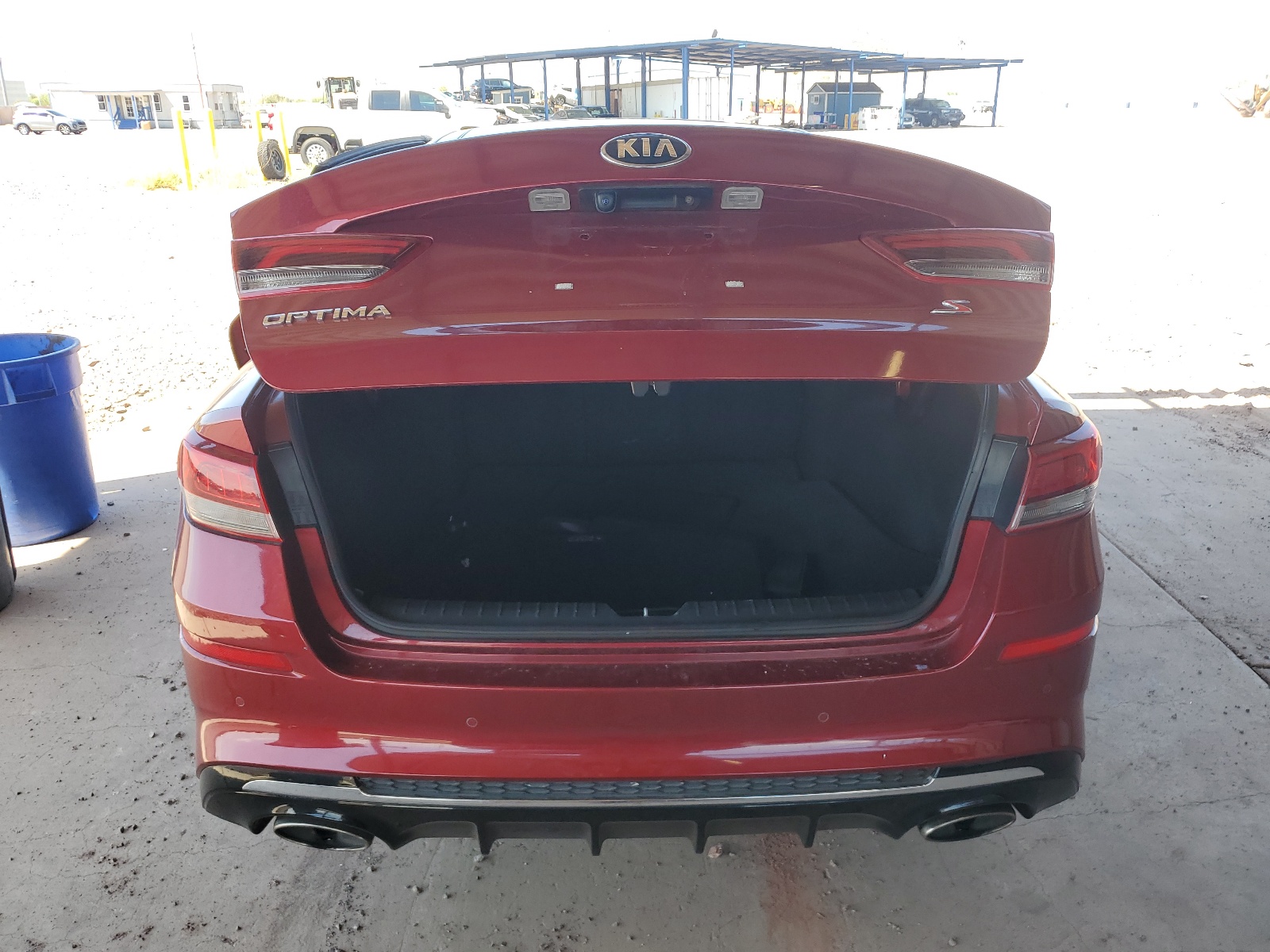 5XXGT4L38LG440165 2020 Kia Optima Lx