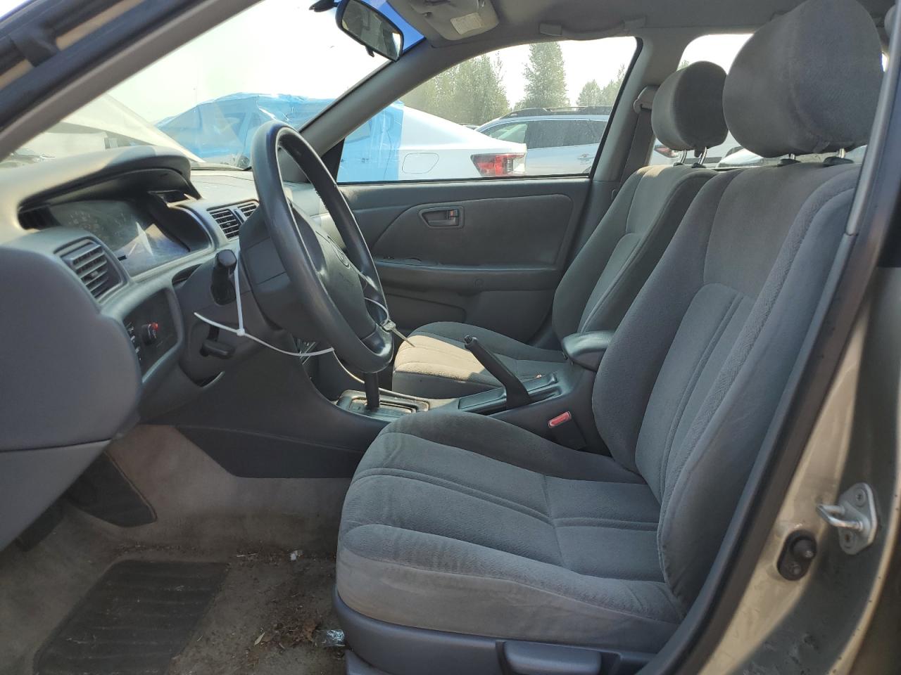 2000 Toyota Camry Ce VIN: 4T1BG22K7YU634193 Lot: 66999354