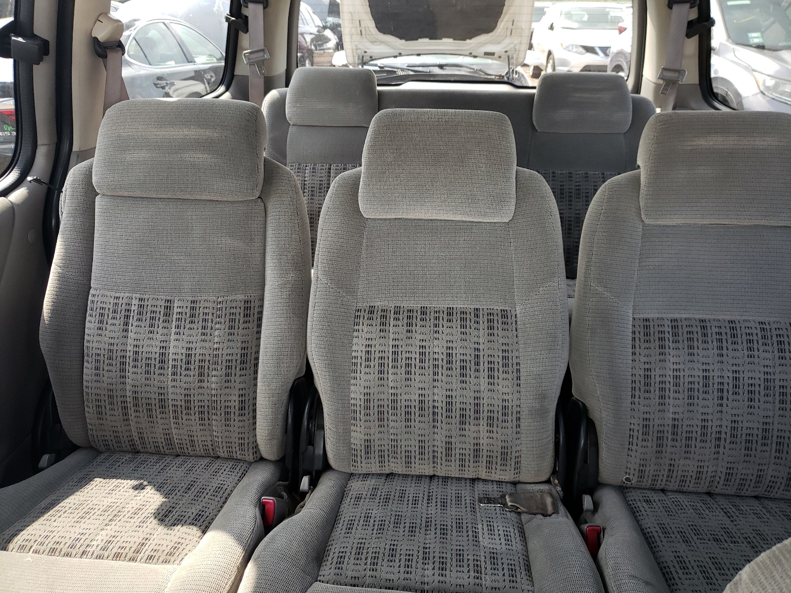 1GNDV23E05D136996 2005 Chevrolet Venture Ls