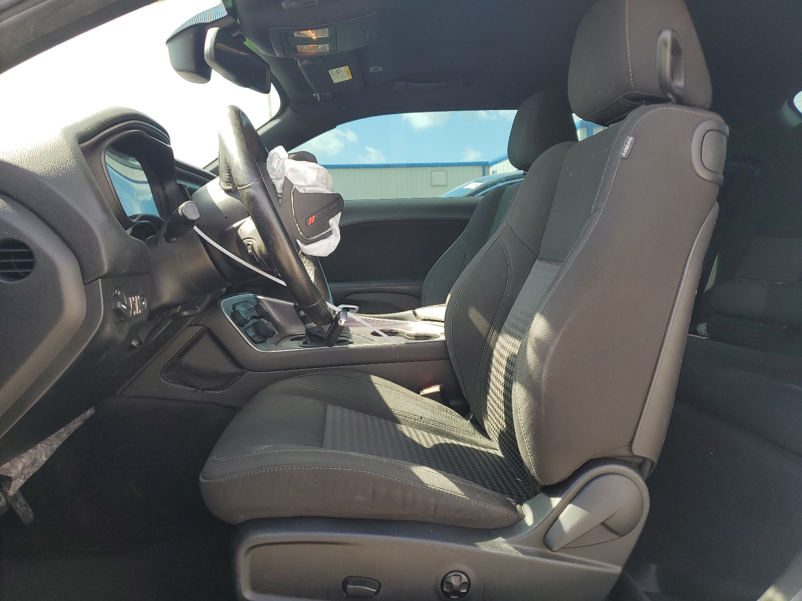 2C3CDZAGXJH339268 2018 Dodge Challenger Sxt