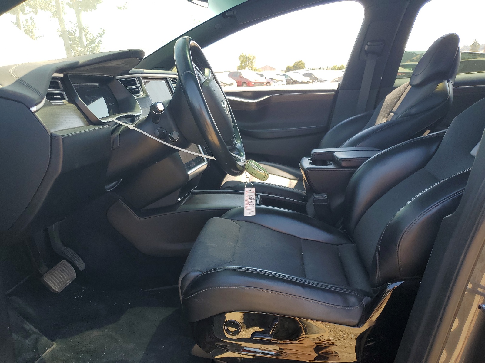 5YJXCBE21GF019647 2016 Tesla Model X