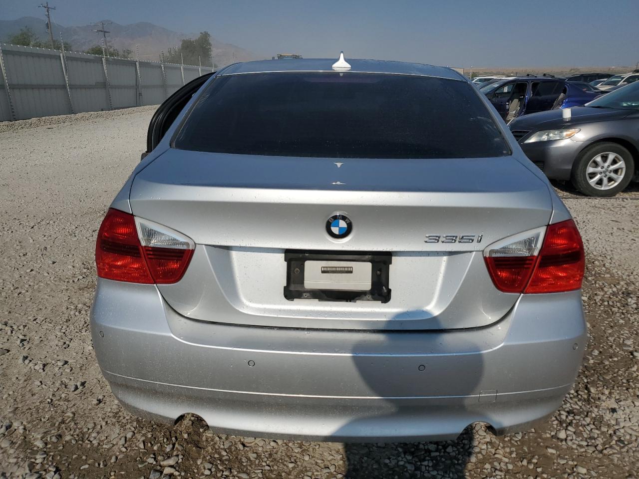 WBAVB73537VF50175 2007 BMW 335 I