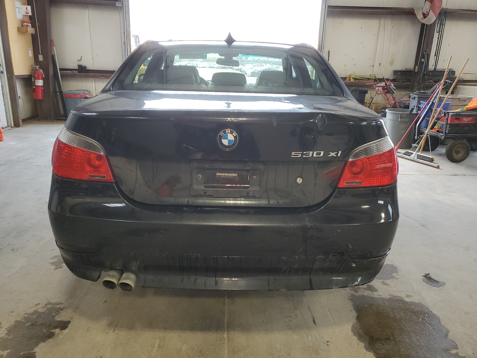 WBANF73557CU27748 2007 BMW 530 Xi