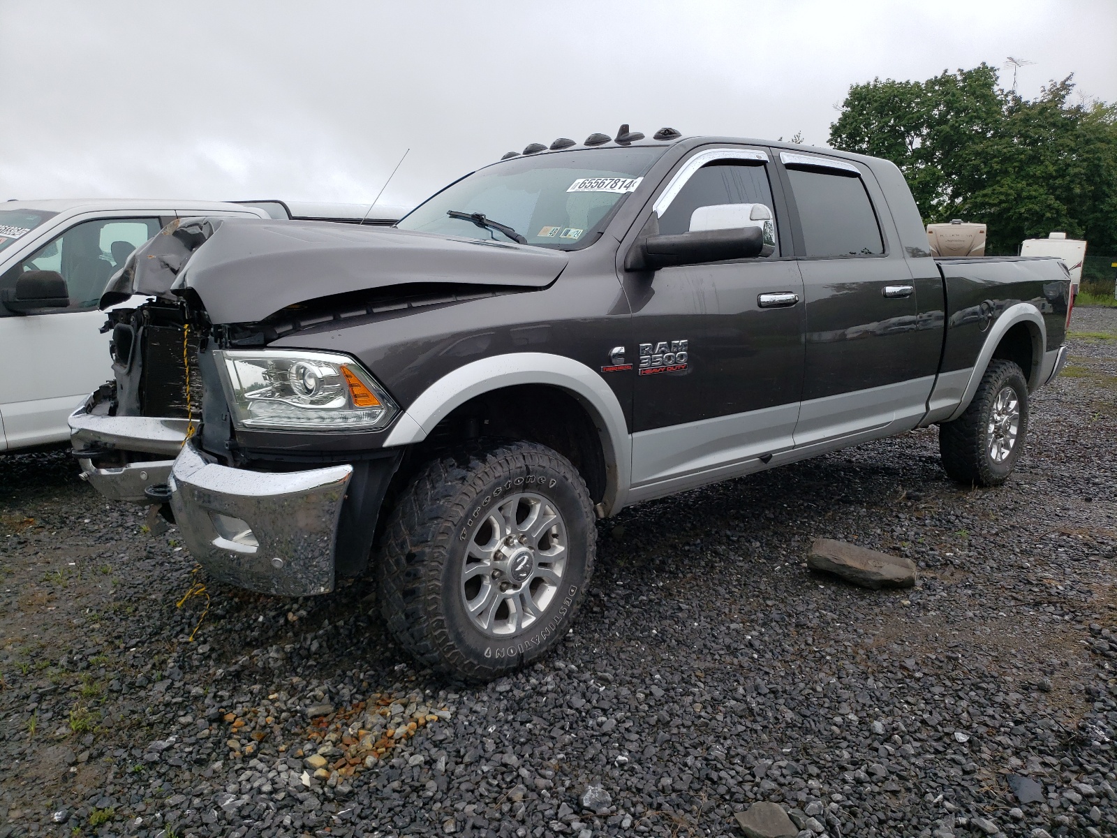 3C63R3ML8HG614477 2017 Ram 3500 Laramie