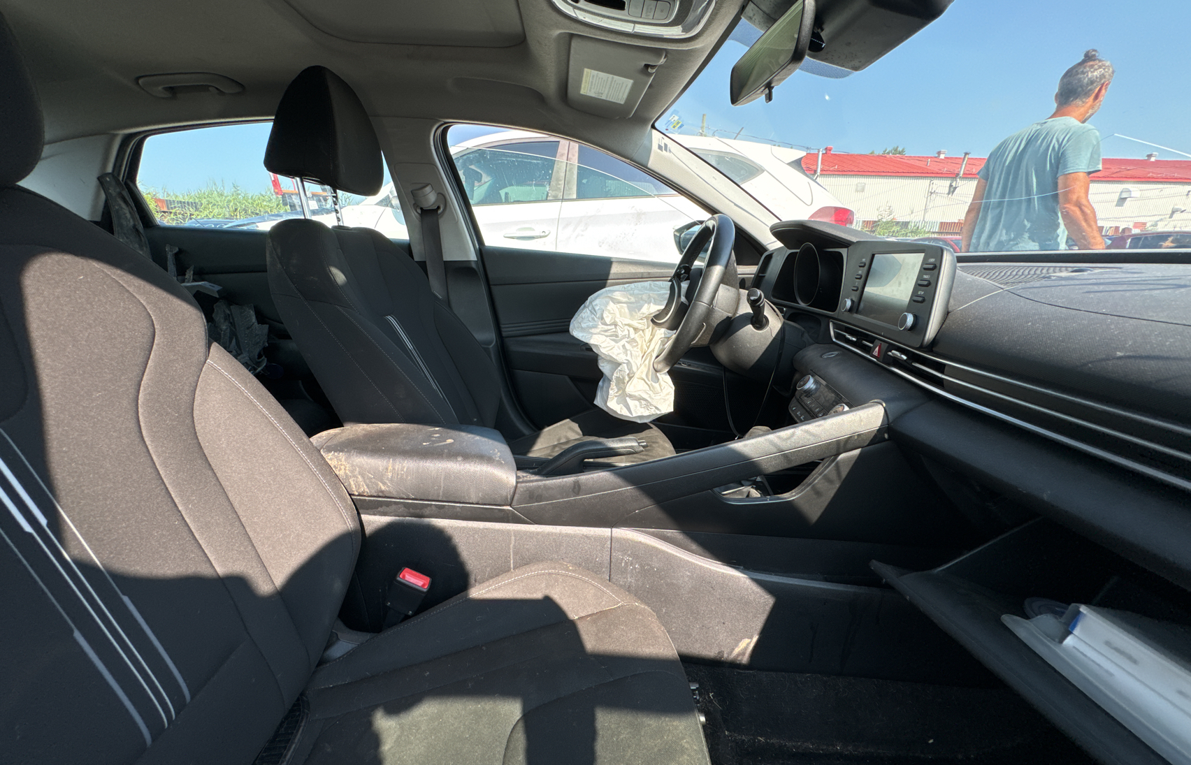 2021 Hyundai Elantra Sel vin: KMHLM4AG2MU140520