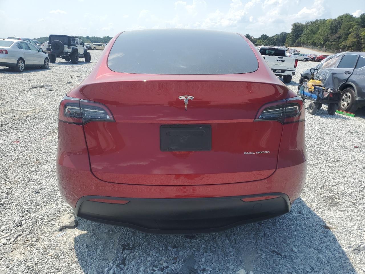 2024 Tesla Model Y VIN: 7SAYGDEE8RA254290 Lot: 69488594