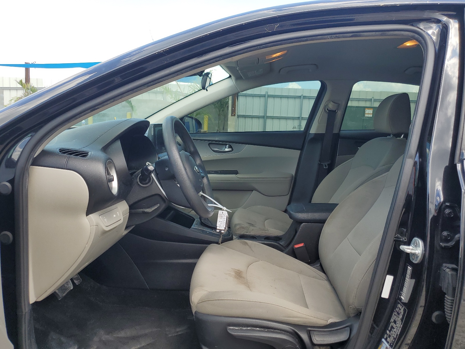 3KPF24AD1KE064667 2019 Kia Forte Fe