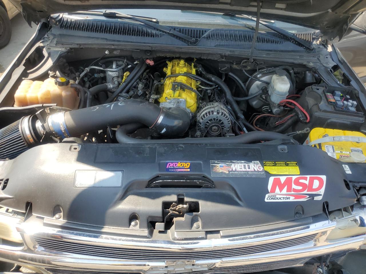 2000 Chevrolet Tahoe C1500 VIN: 1GNEC13T0YJ128213 Lot: 69333454