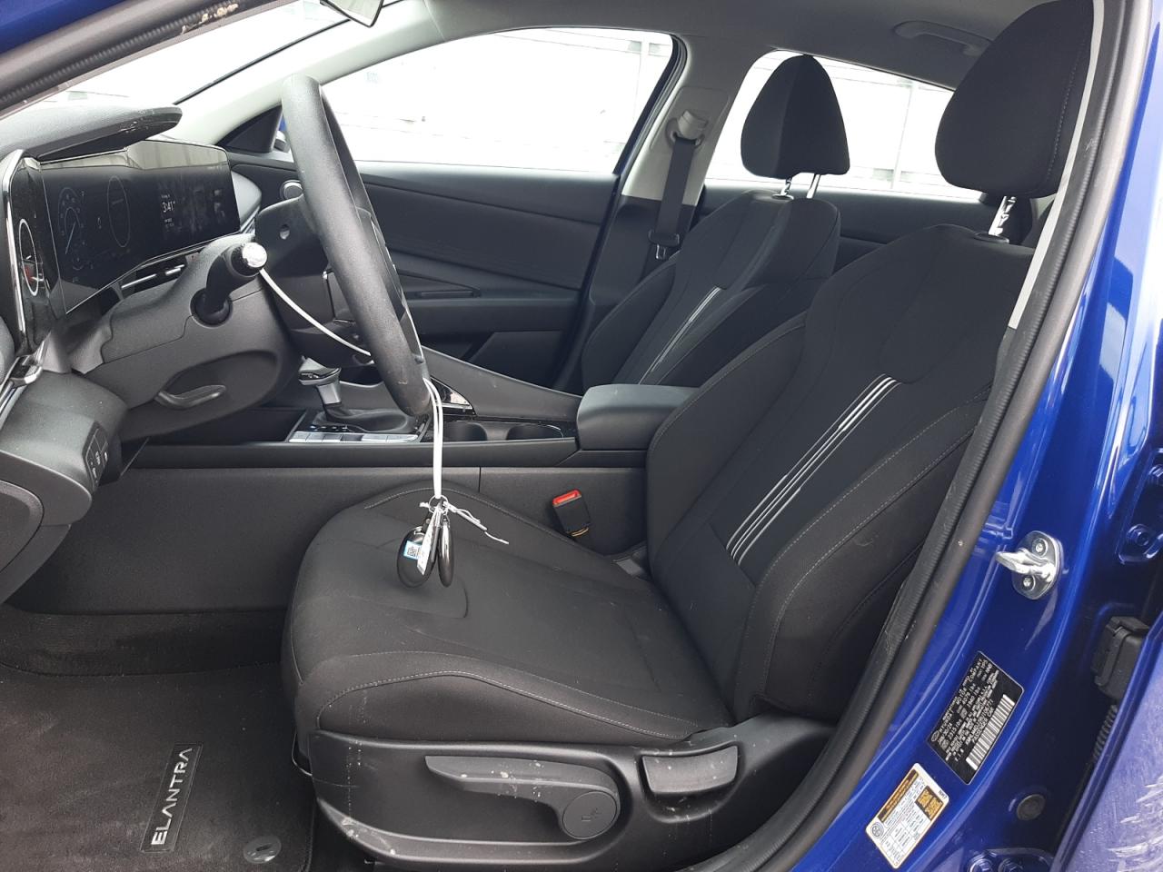 2024 Hyundai Elantra - Image 7