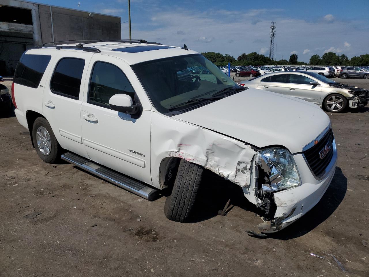 2013 GMC Yukon Slt VIN: 1GKS2CE01DR353981 Lot: 67356704