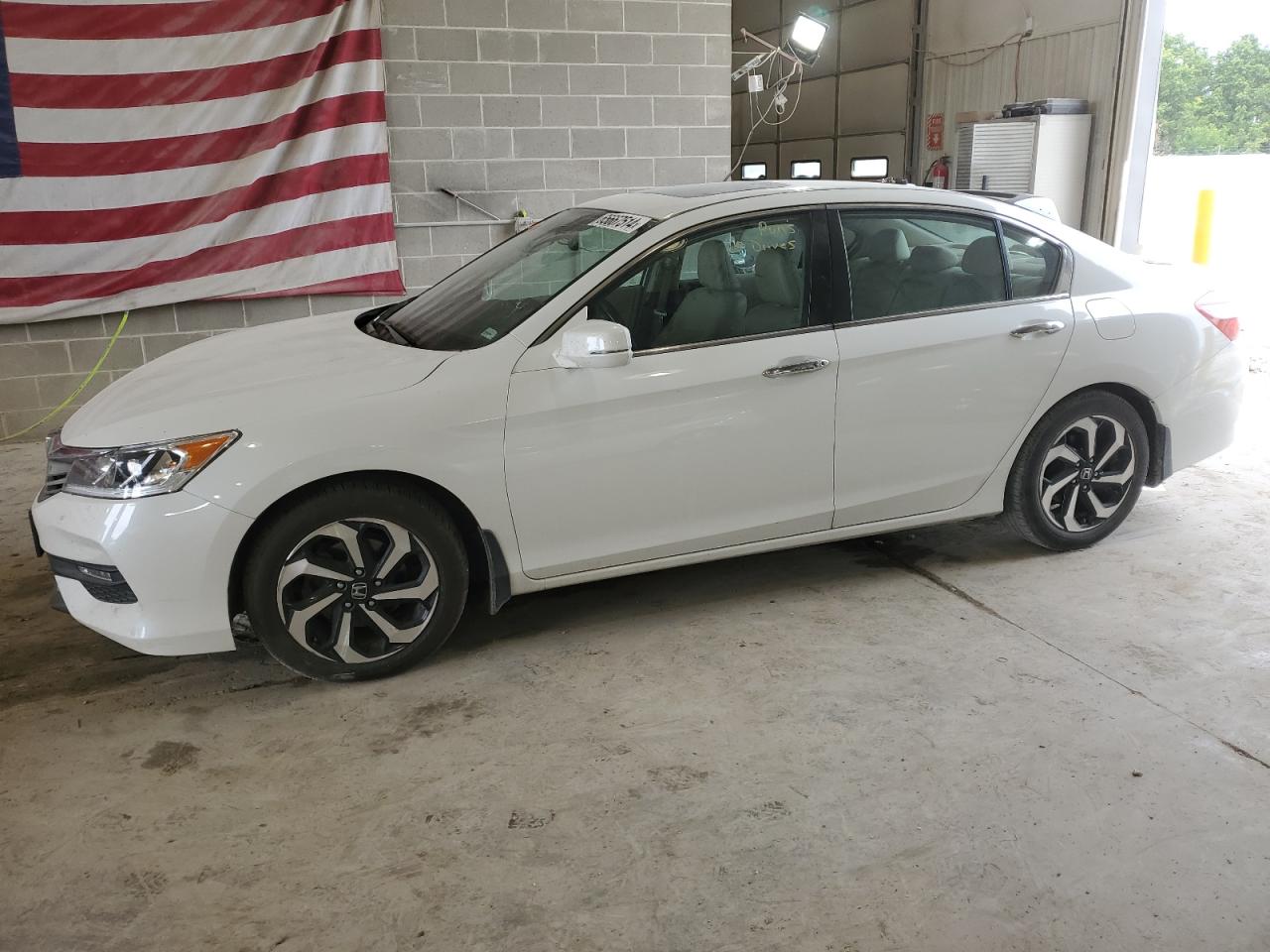2016 Honda Accord Exl продається в Columbia, MO - Normal Wear