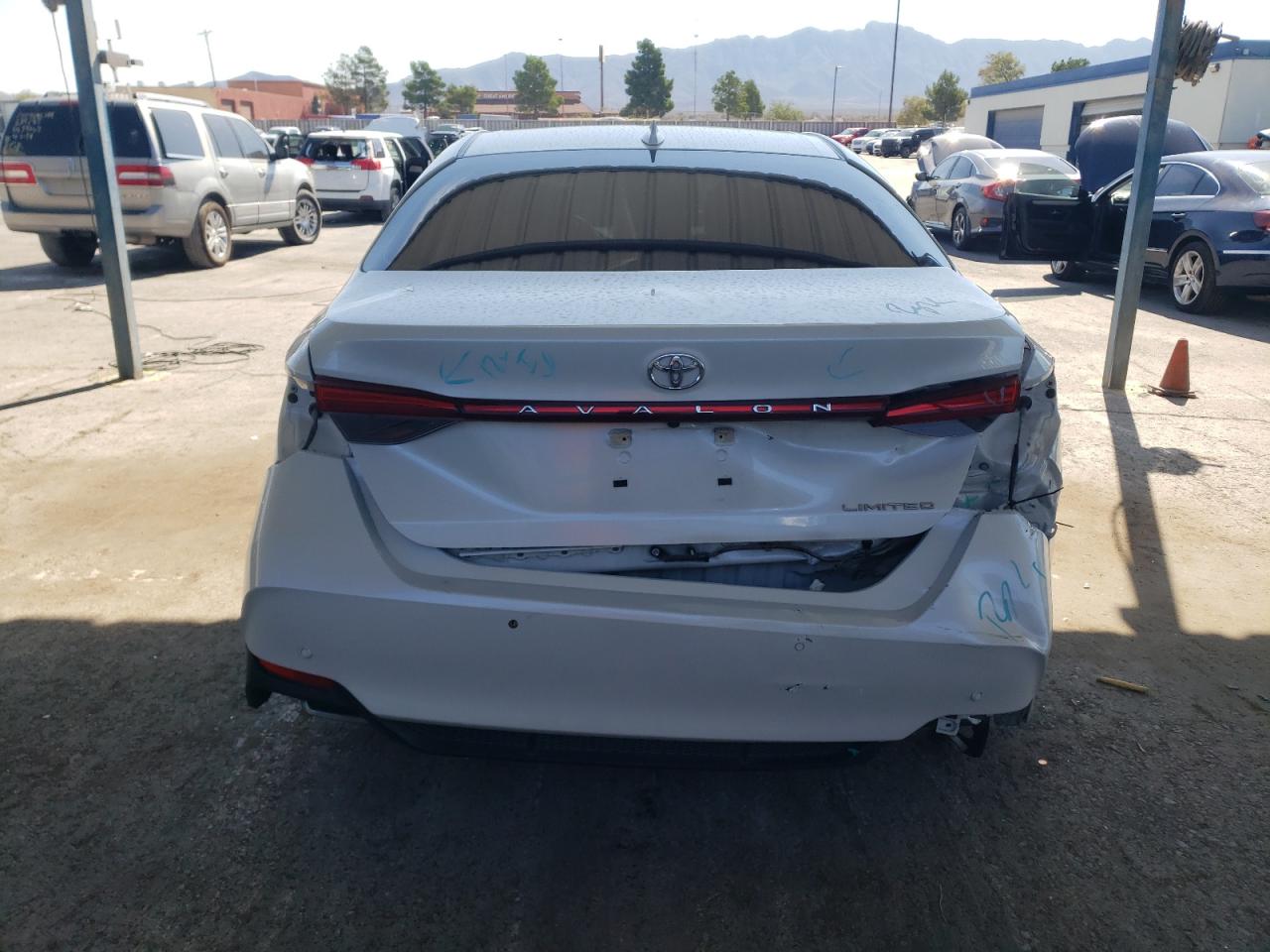 4T1DZ1FB5MU056161 2021 Toyota Avalon Limited