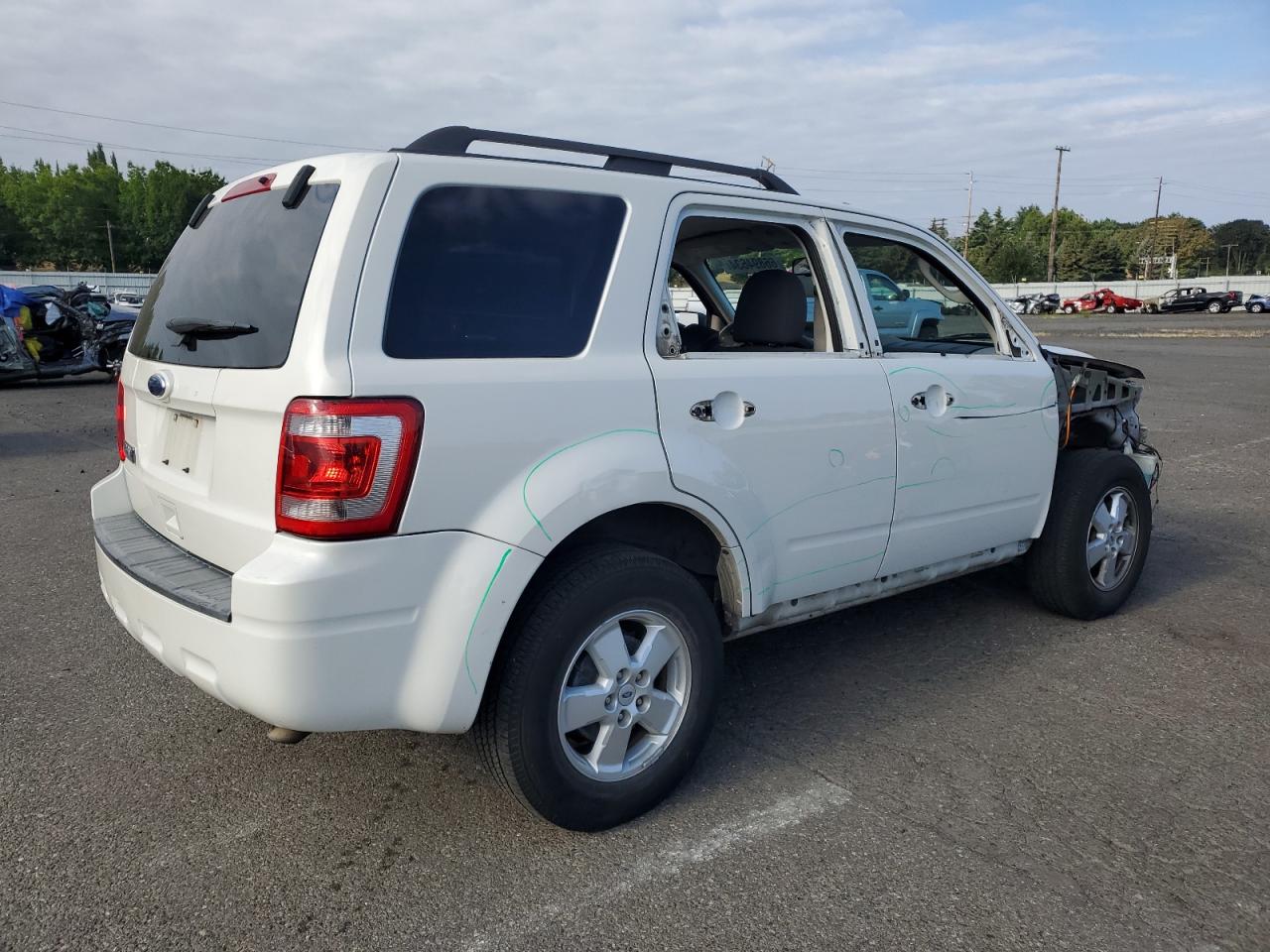 2010 Ford Escape Xlt VIN: 1FMCU0D75AKB28180 Lot: 66894634