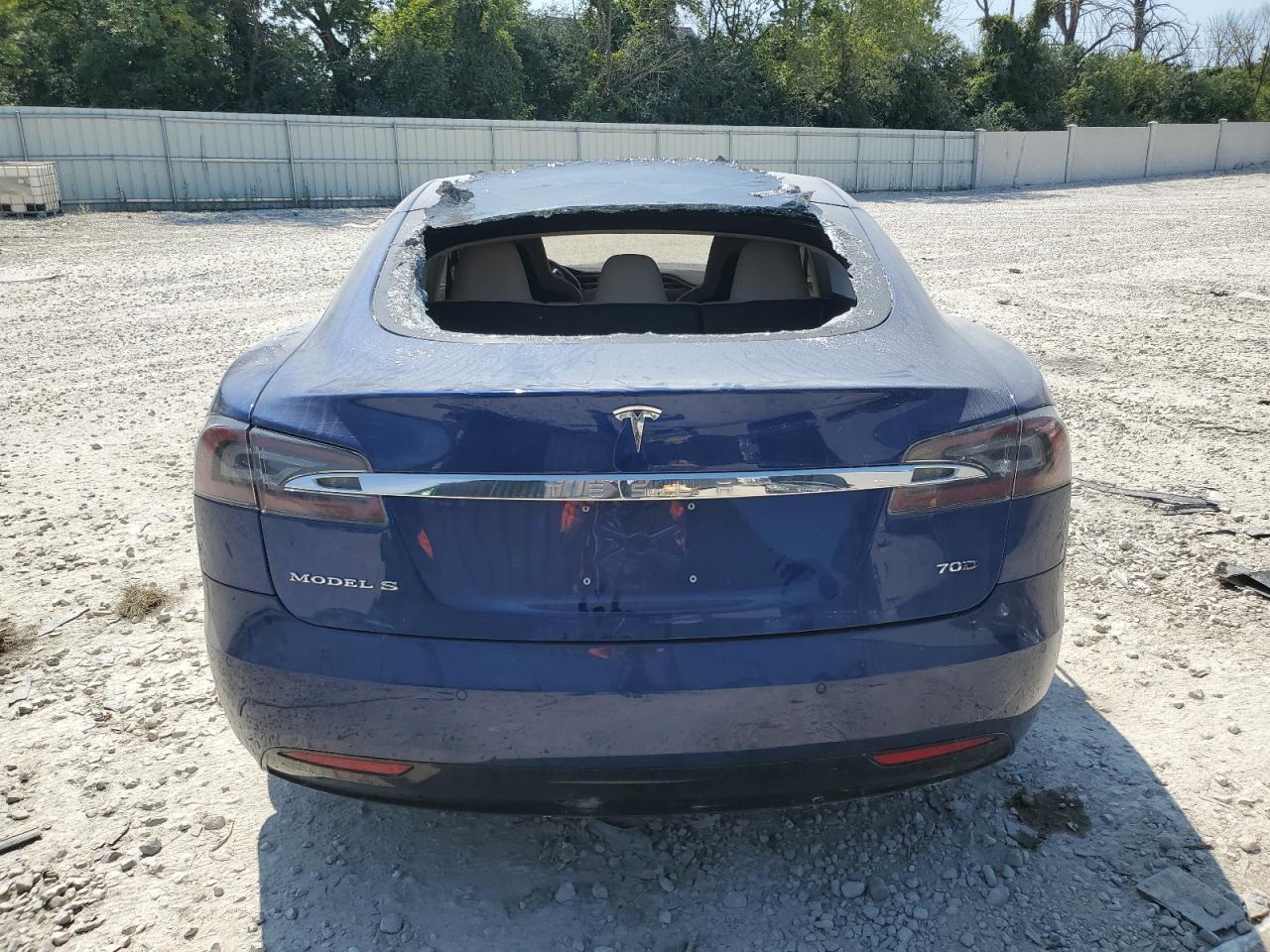 2016 Tesla Model S VIN: 5YJSA1E23GF143199 Lot: 68272884