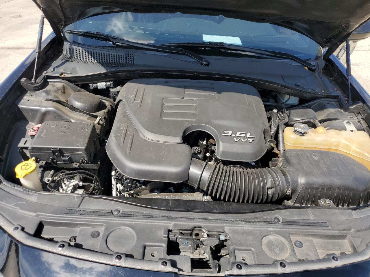 2019 Chrysler 300 S VIN: 2C3CCABG3KH683884 Lot: 69628854