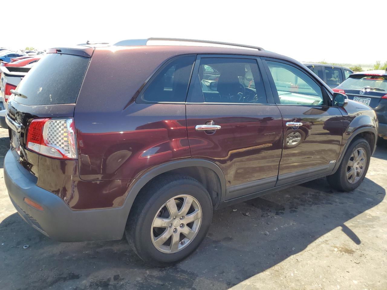 2011 Kia Sorento Base VIN: 5XYKTCA11BG037077 Lot: 67544784