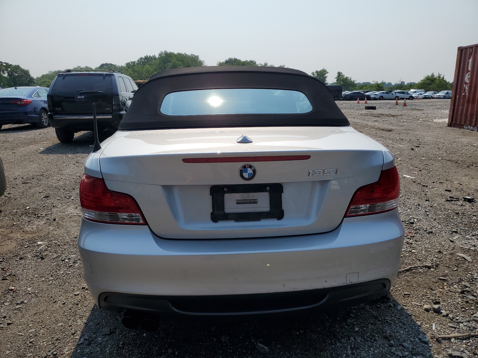 WBAUN7C55BVM24022 2011 BMW 135 I