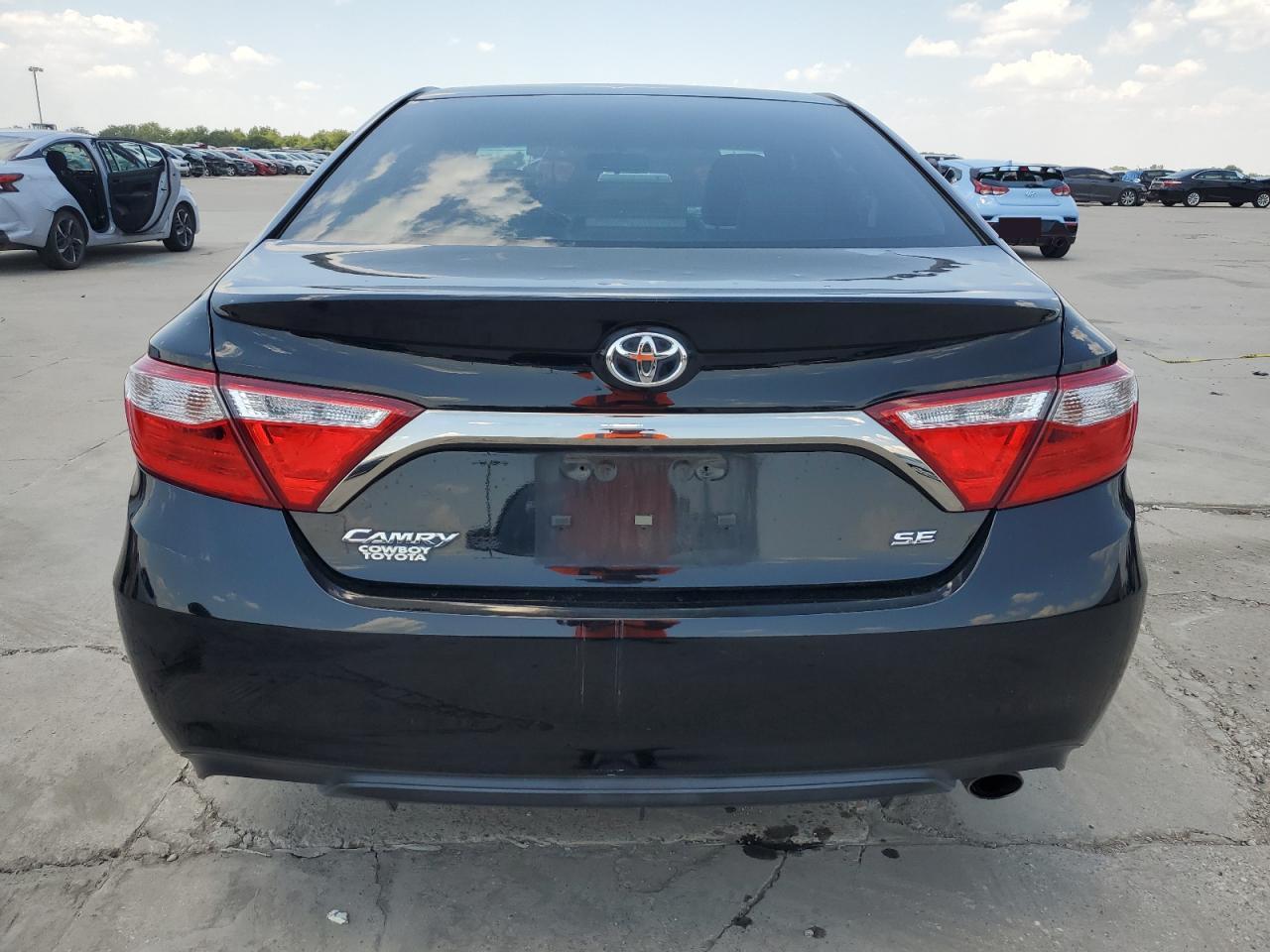 4T1BF1FK5HU387702 2017 Toyota Camry Le