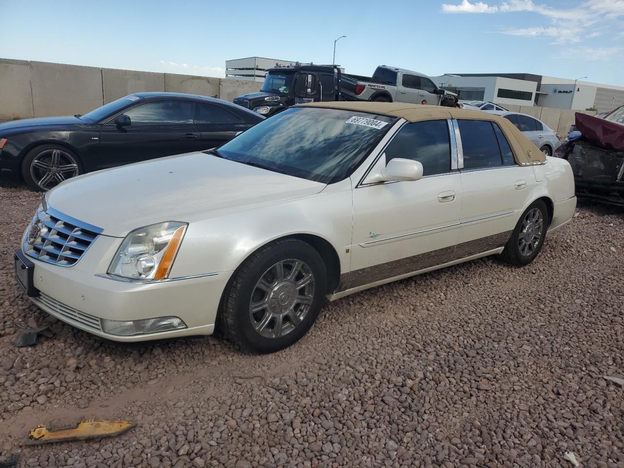 2008 Cadillac DTS - Image 1