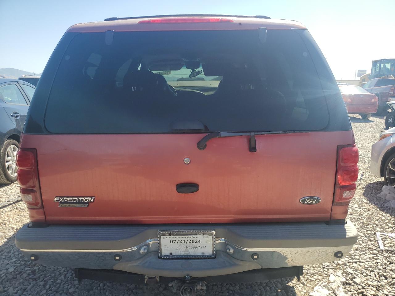 1FMEU17L41LA46250 2001 Ford Expedition Eddie Bauer