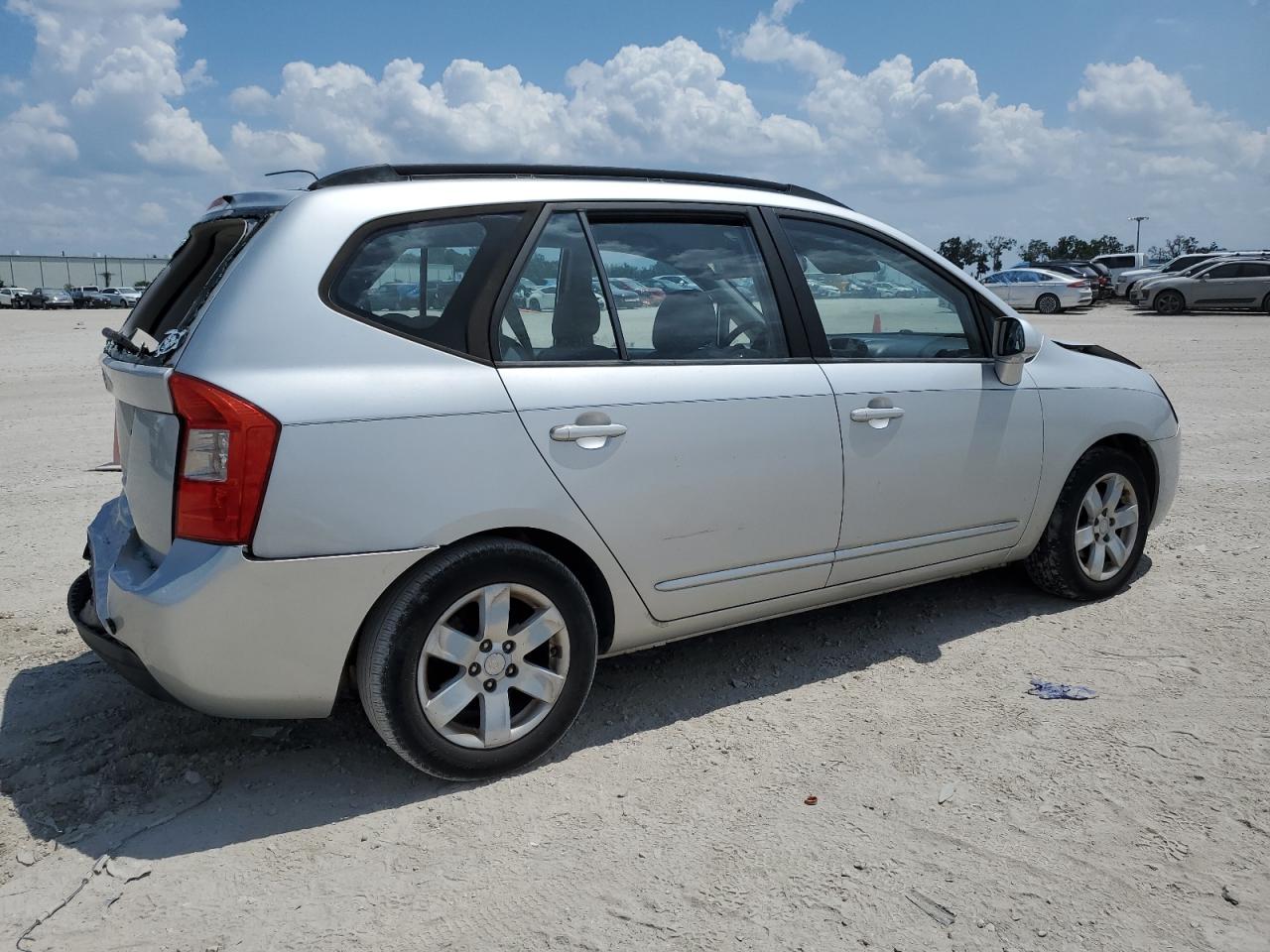 2008 Kia Rondo Lx VIN: KNAFG526287150034 Lot: 68141864
