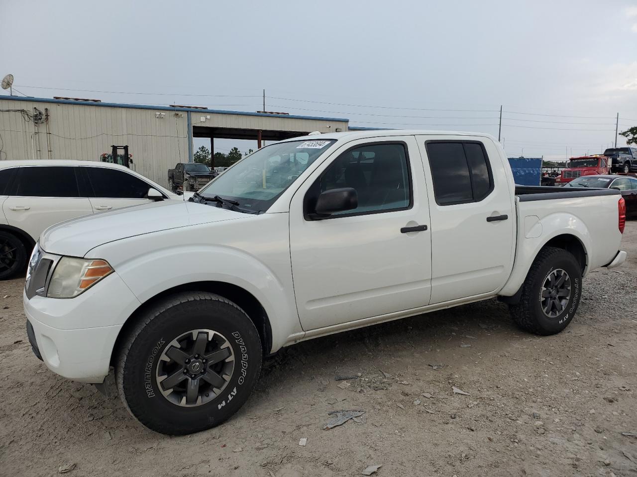 1N6AD0ER4FN742992 2015 NISSAN NAVARA - Image 1