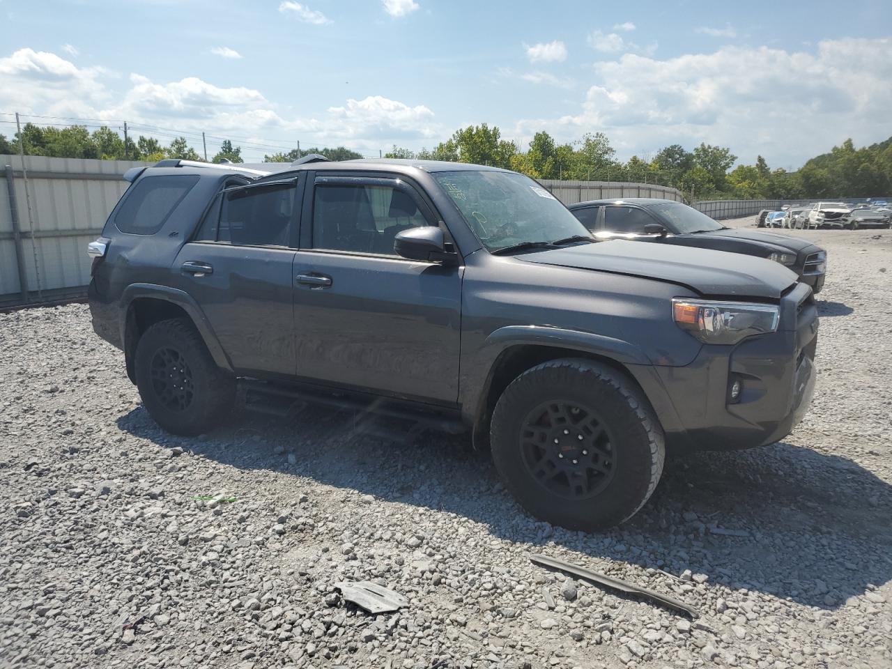 2022 Toyota 4Runner Sr5 VIN: JTEEU5JR2N5253377 Lot: 67137854