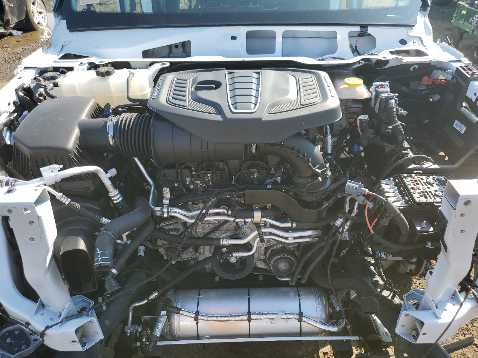 1C4SJVFP4RS105536 2024 Jeep Grand Wagoneer Series Ii