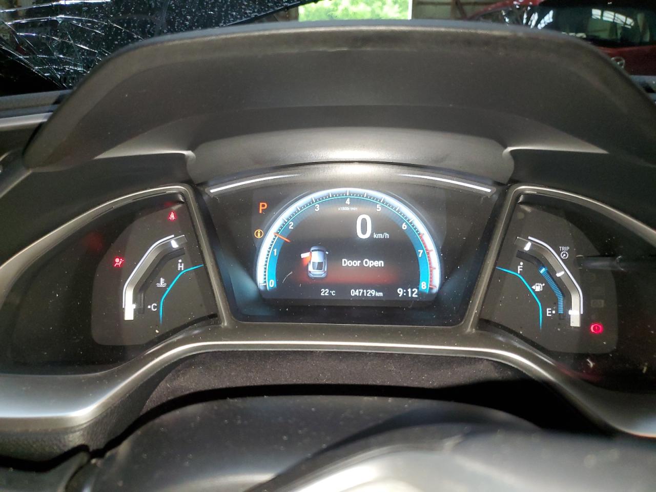 2018 Honda Civic Touring VIN: 2HGFC3B96JH450944 Lot: 65439904