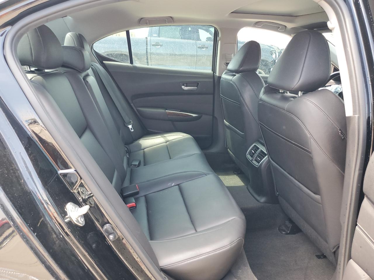 2015 Acura TLX - Image 10