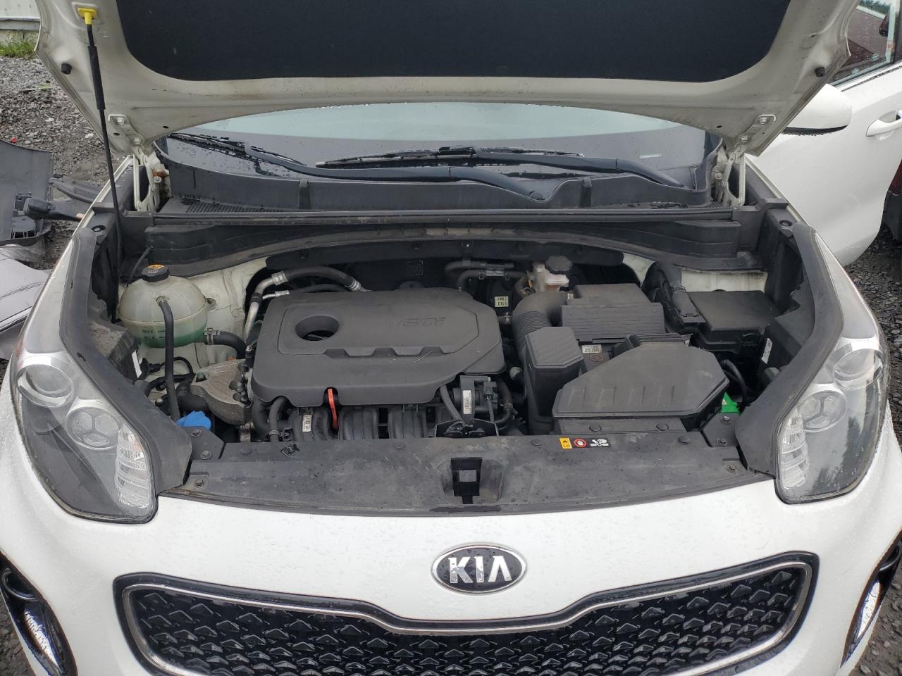 KNDPMCAC0J7402526 2018 Kia Sportage Lx