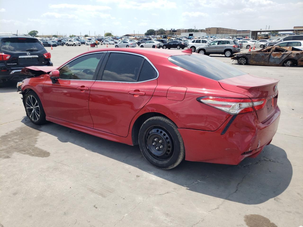 4T1B11HK2KU160891 2019 TOYOTA CAMRY - Image 2