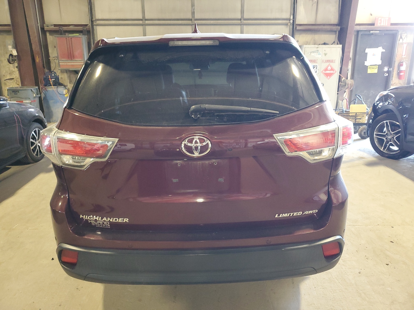 5TDDKRFHXES022976 2014 Toyota Highlander Limited