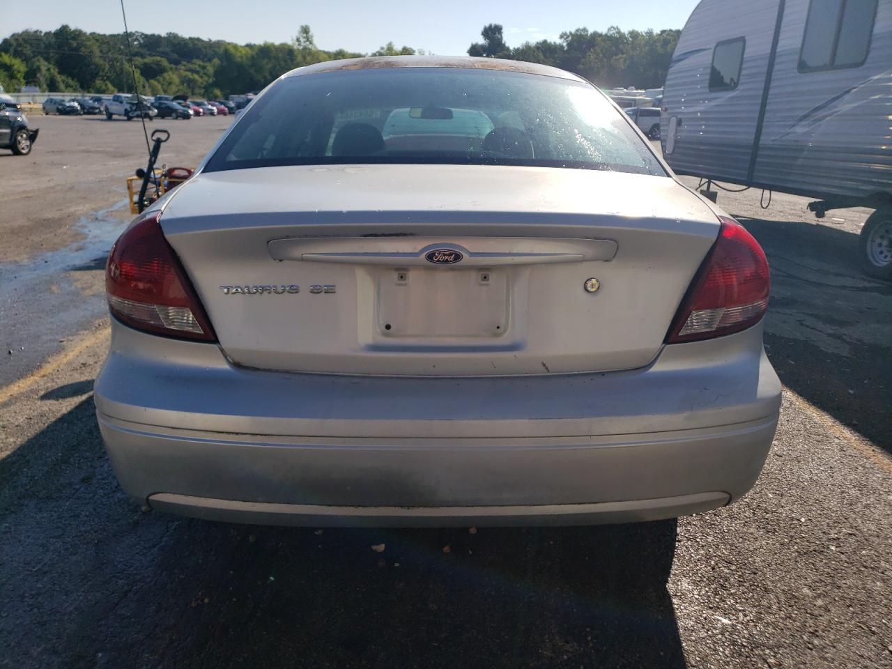 1FAFP53U75A126266 2005 Ford Taurus Se