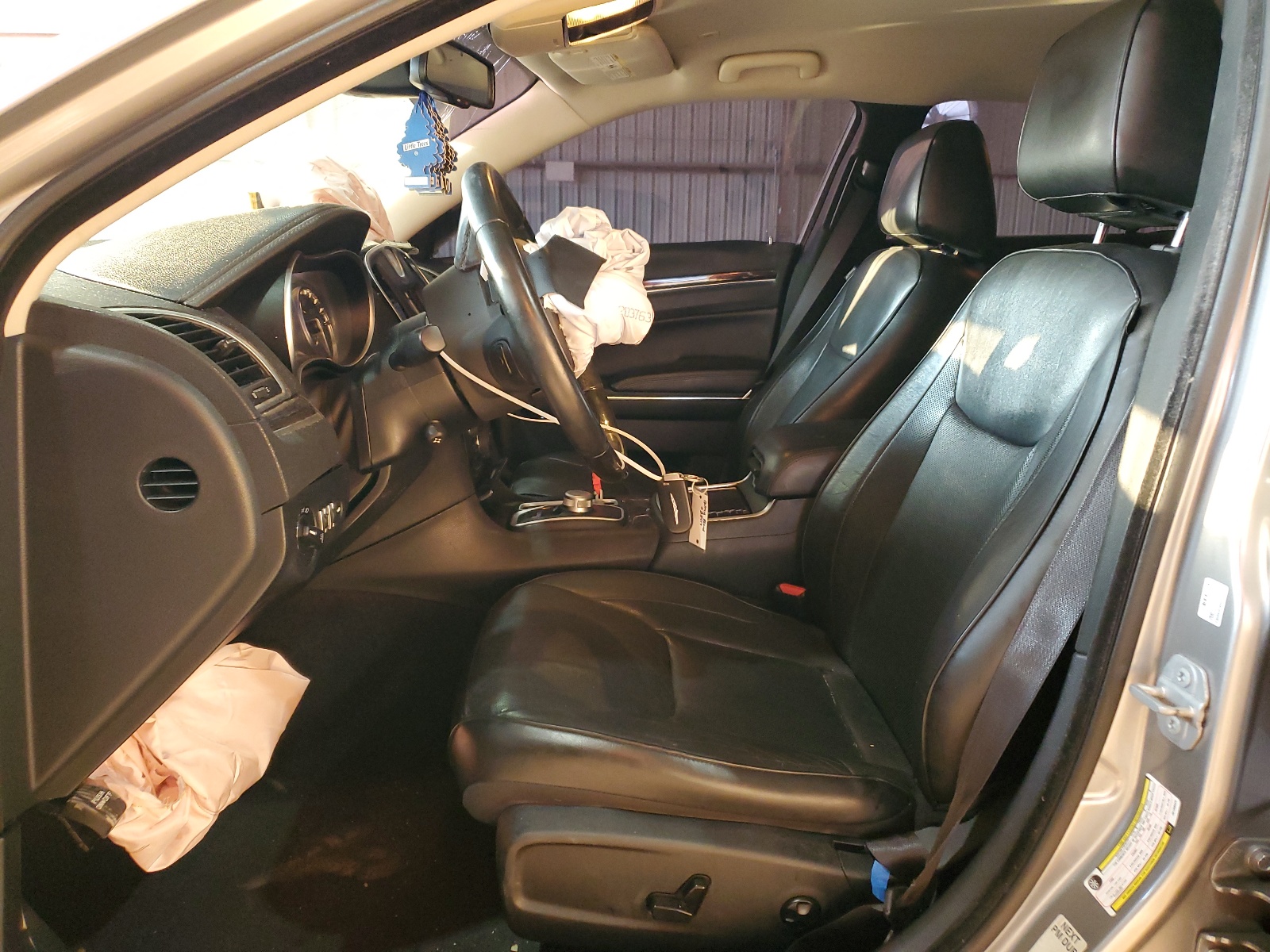 2C3CCAEG9JH159424 2018 Chrysler 300 Limited