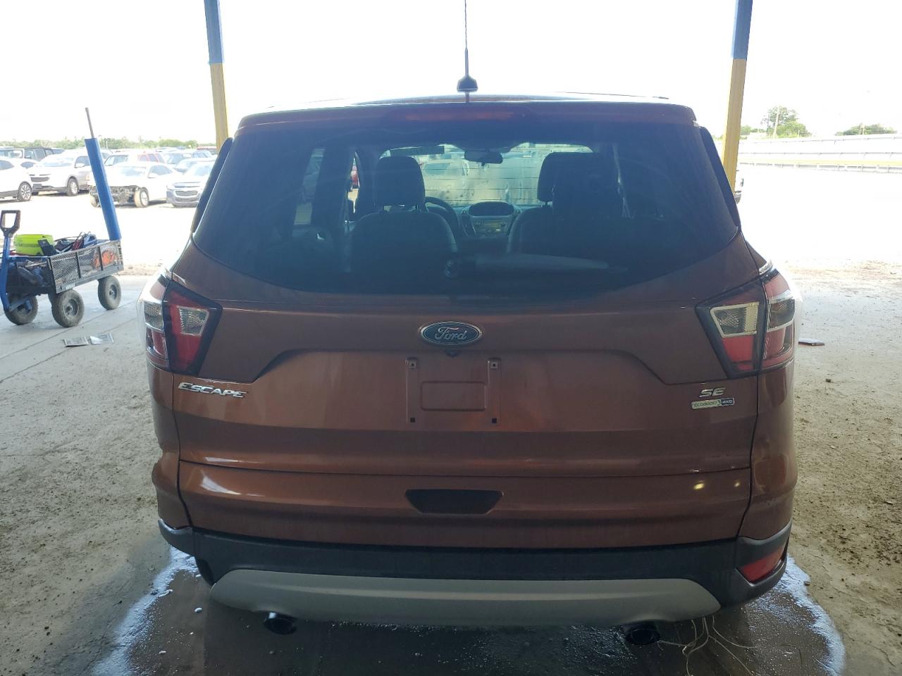 2017 Ford Escape Se VIN: 1FMCU9GD8HUB46015 Lot: 65870564